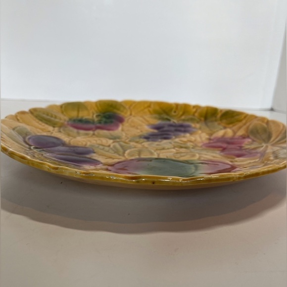 Vintage Sarreguemine French Majollica Platter with Fruits and Leaves Design - Picture 2 of 11